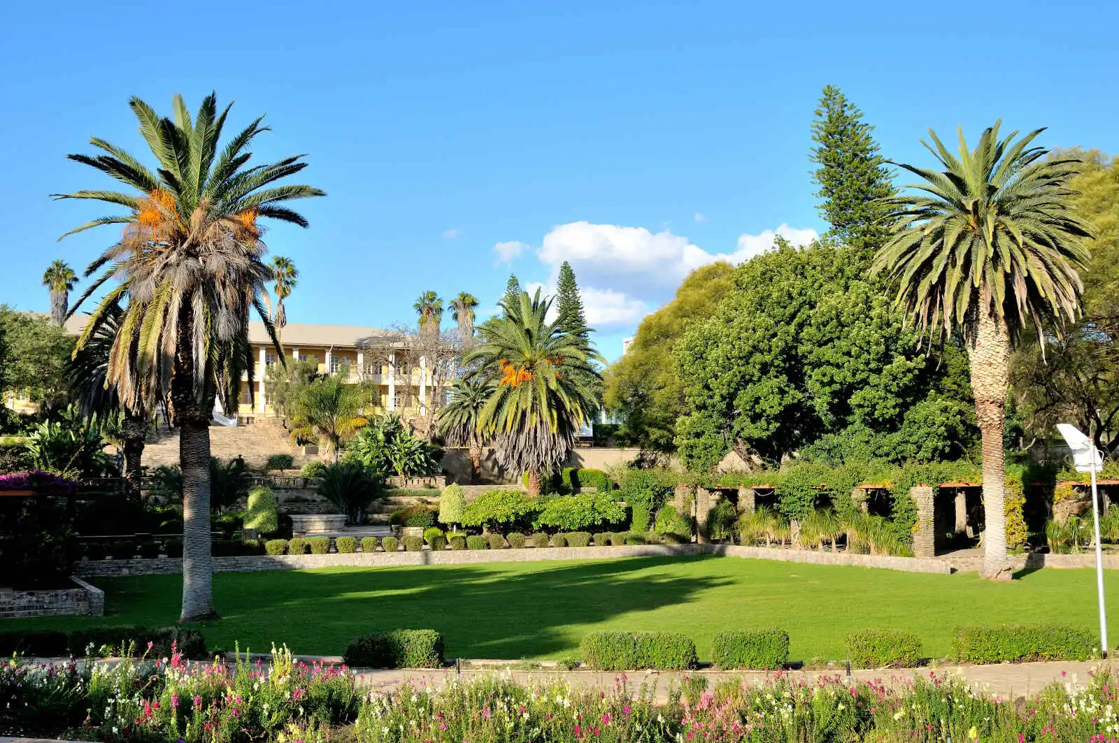 Jardins du Parlement (ou Palais de l'Encre), Windhoek