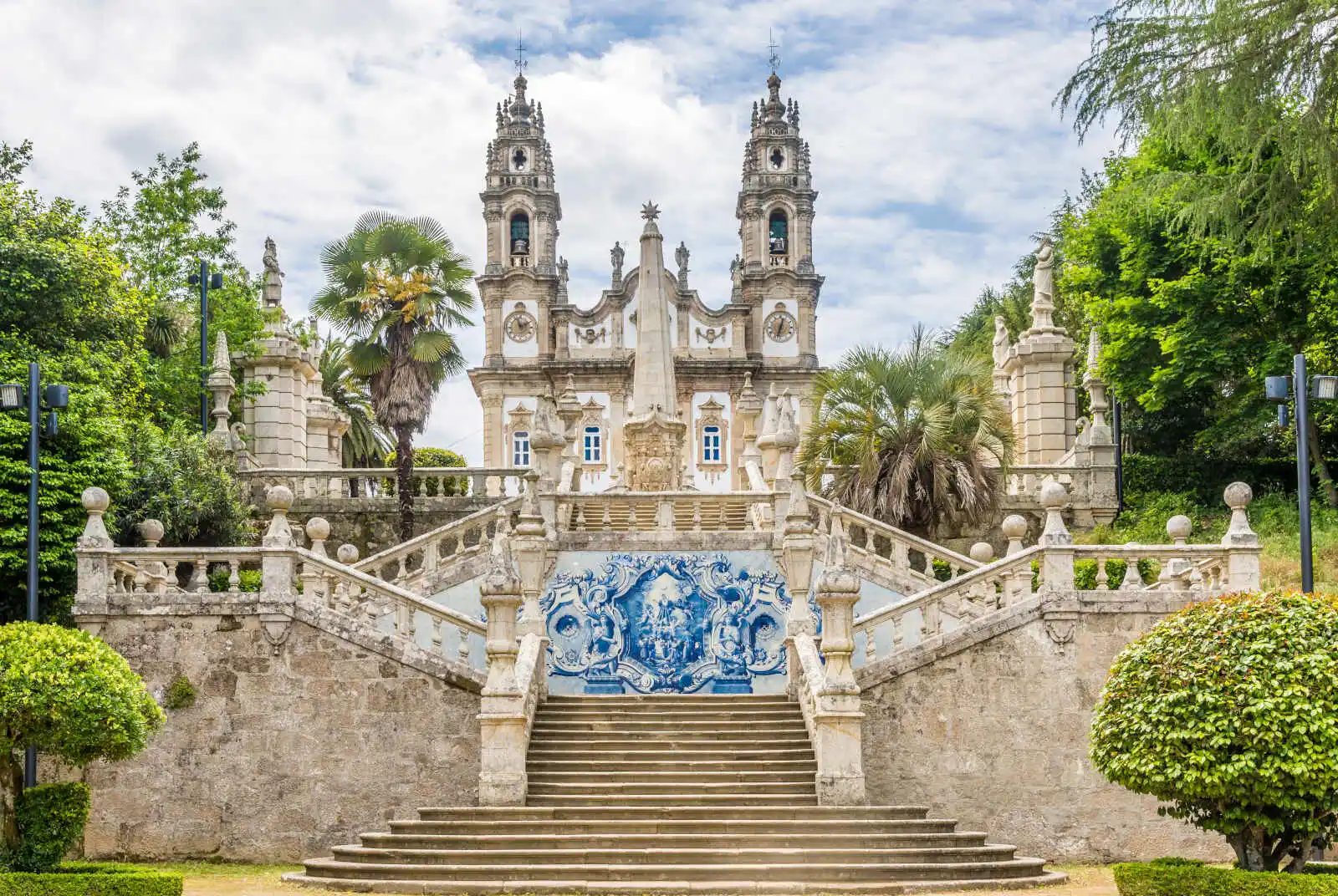 Escaliers, sanctuaire Nossa Senhora dos Remedios, Lamego, Portugal