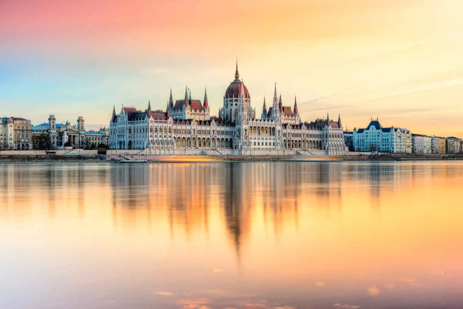 Parlement, coucher de soleil, Budapest, Hongrie