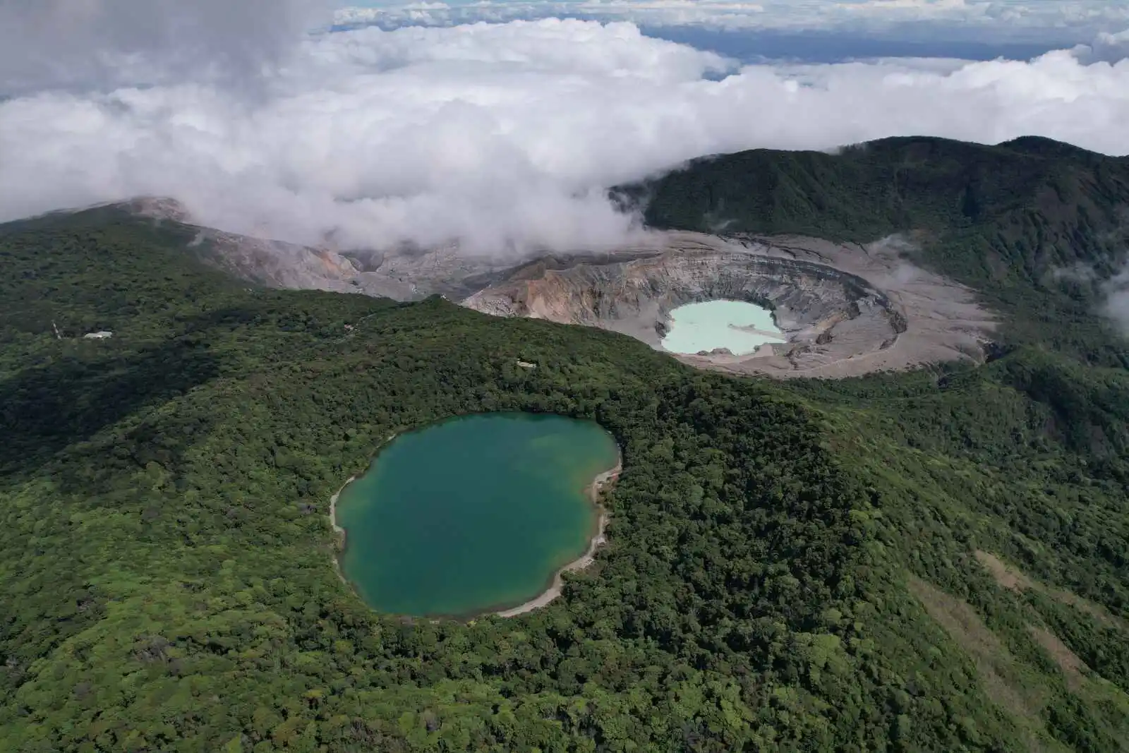 Cratère et lagon du volcan Poas, Costa Rica