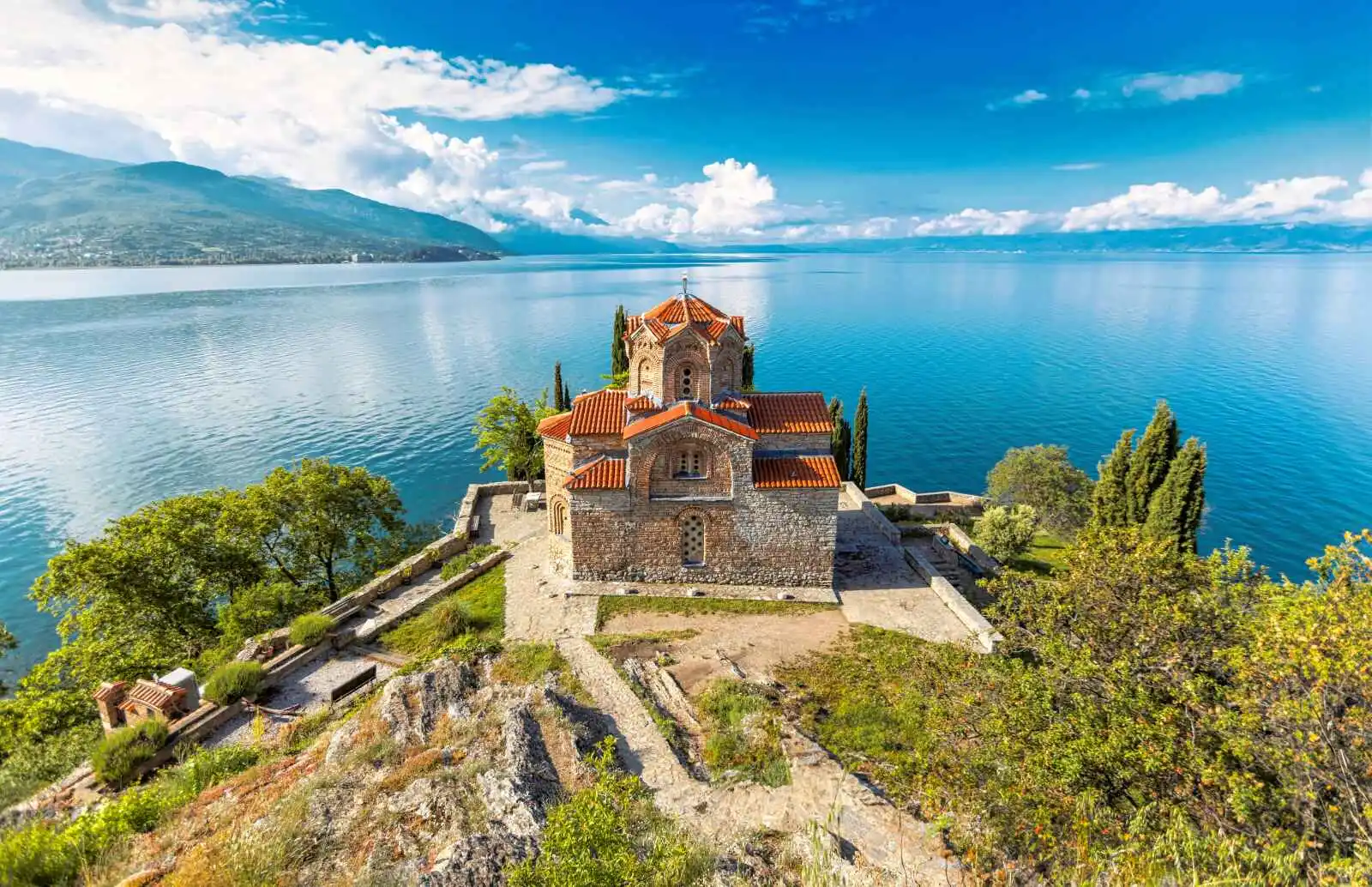 Église de St. John le théologien, Kaneo, Ohrid, Macédoine
