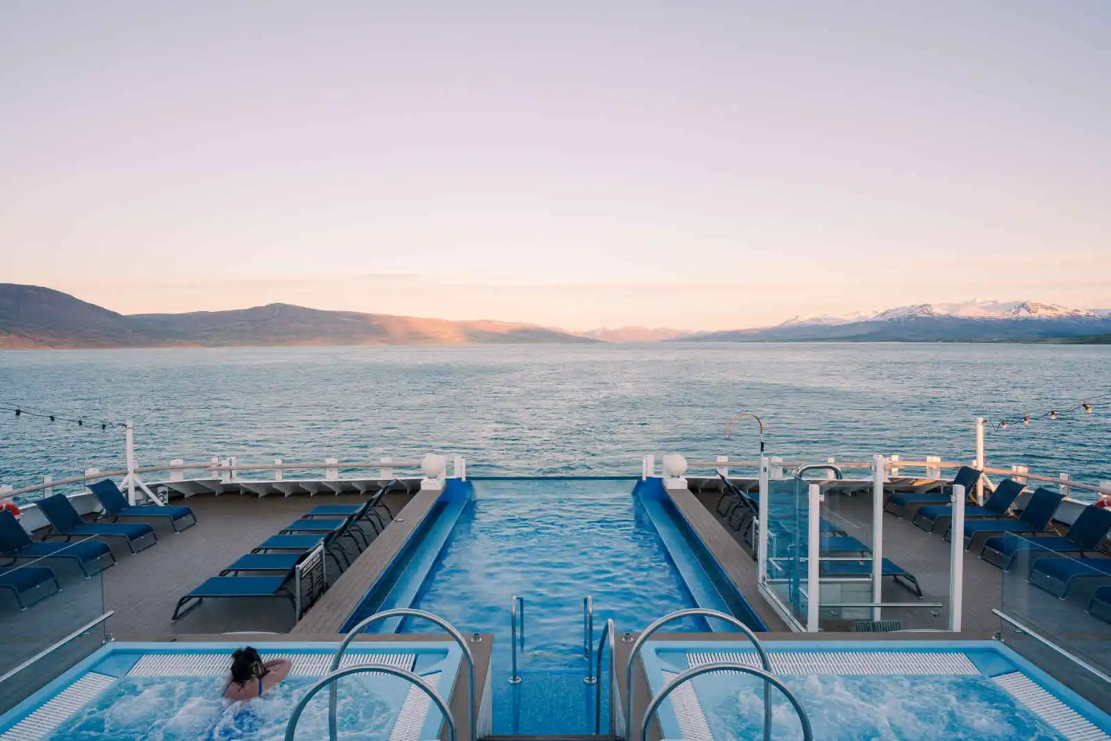 Piscine et bains à remous, M/S Fridtjof Nansen