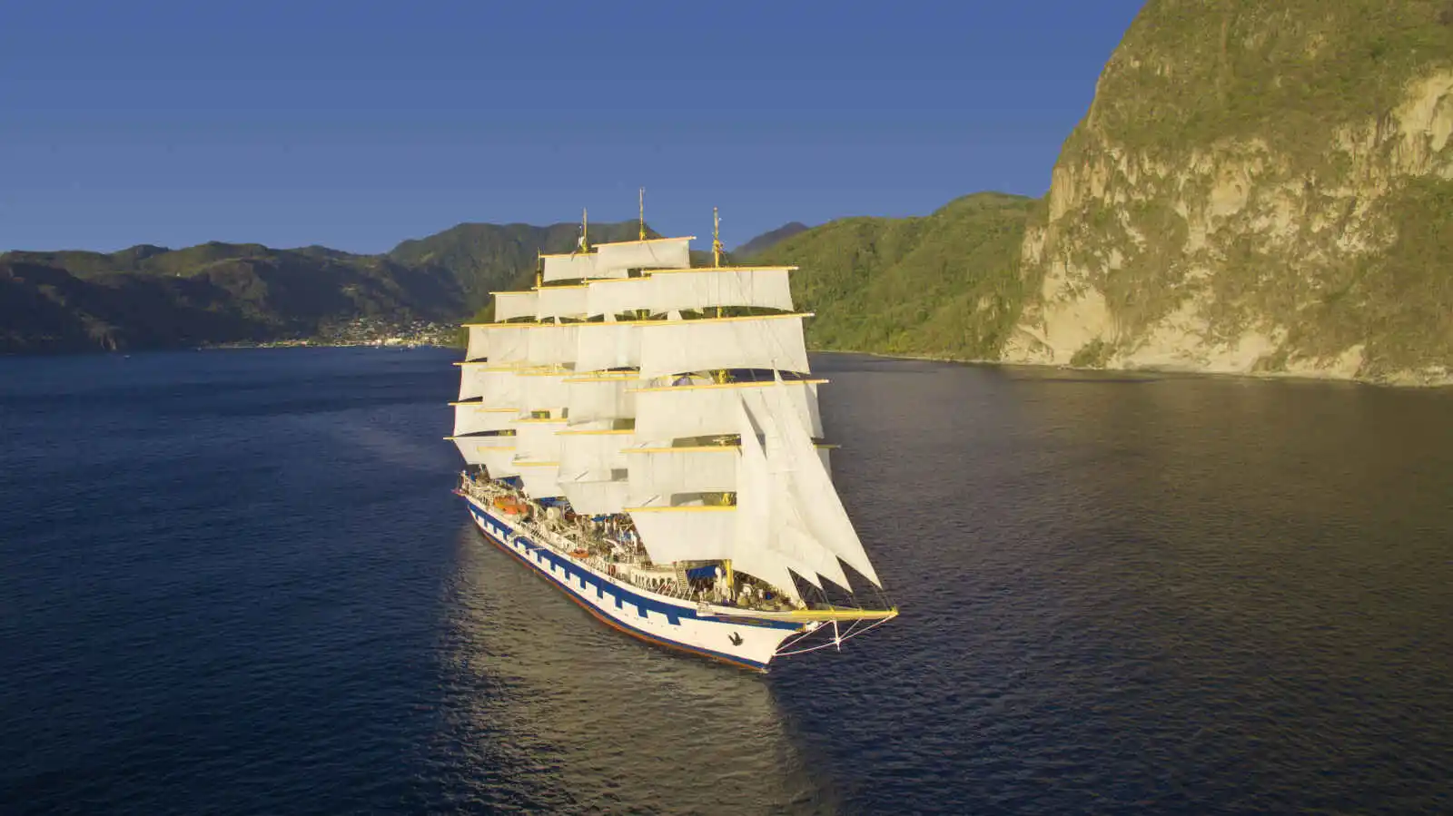 Vue extérieure du bateau, Royal Clipper