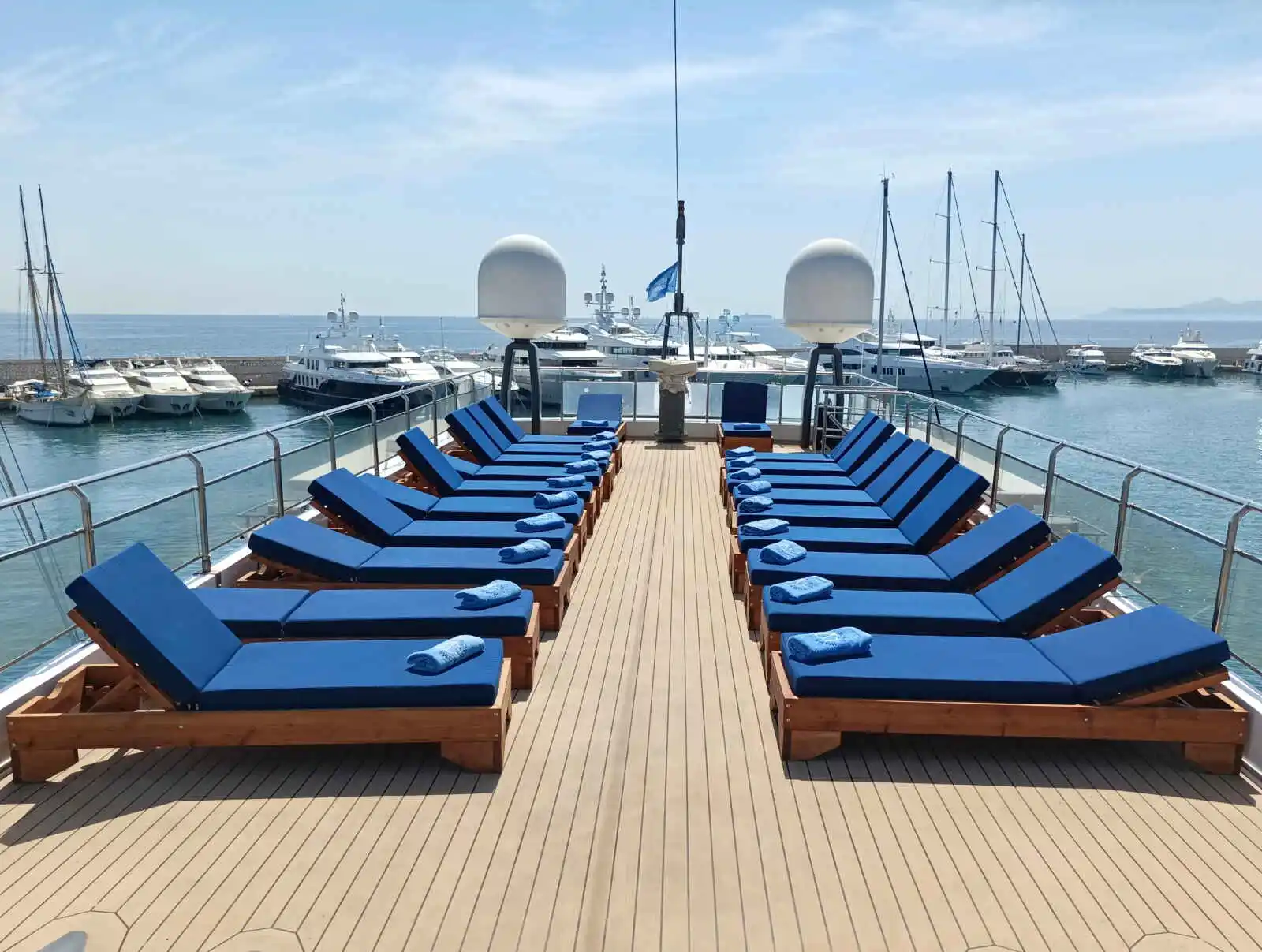 Terrasse du pont du bateau, M/Y Variety Voyager