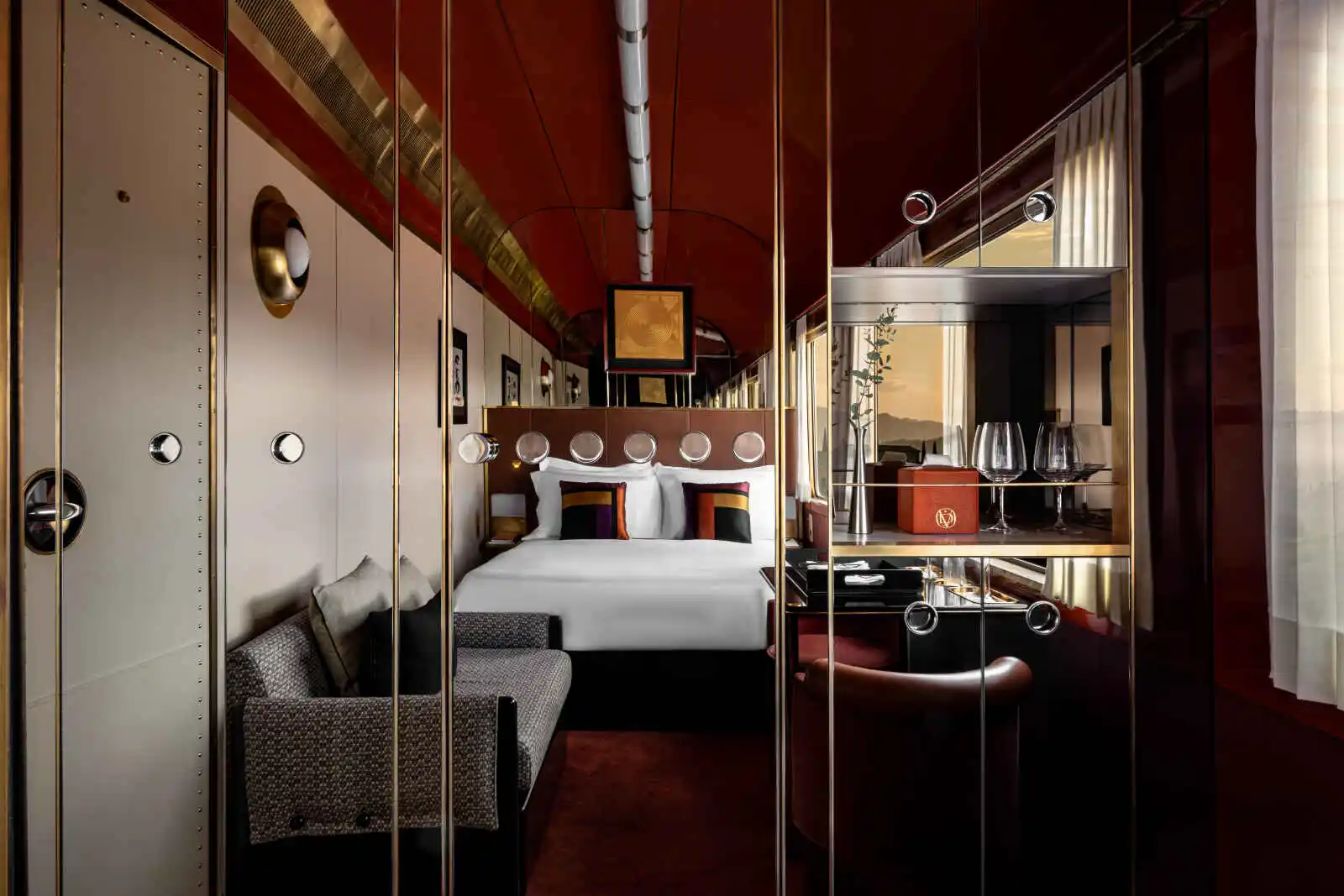 Chambre, cabine suite, La Dolce Vita Orient Express